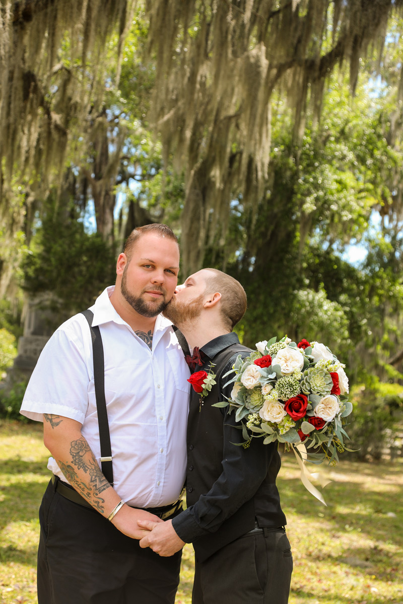 Bonaventure Cemetery LGBTQ elopement. Men can have bouquets too