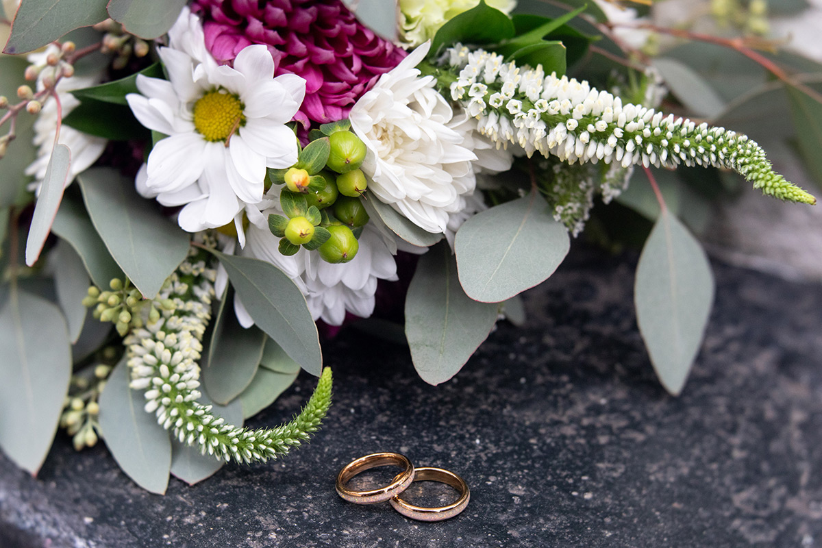 Beautiful ring photo in Lafayette Square